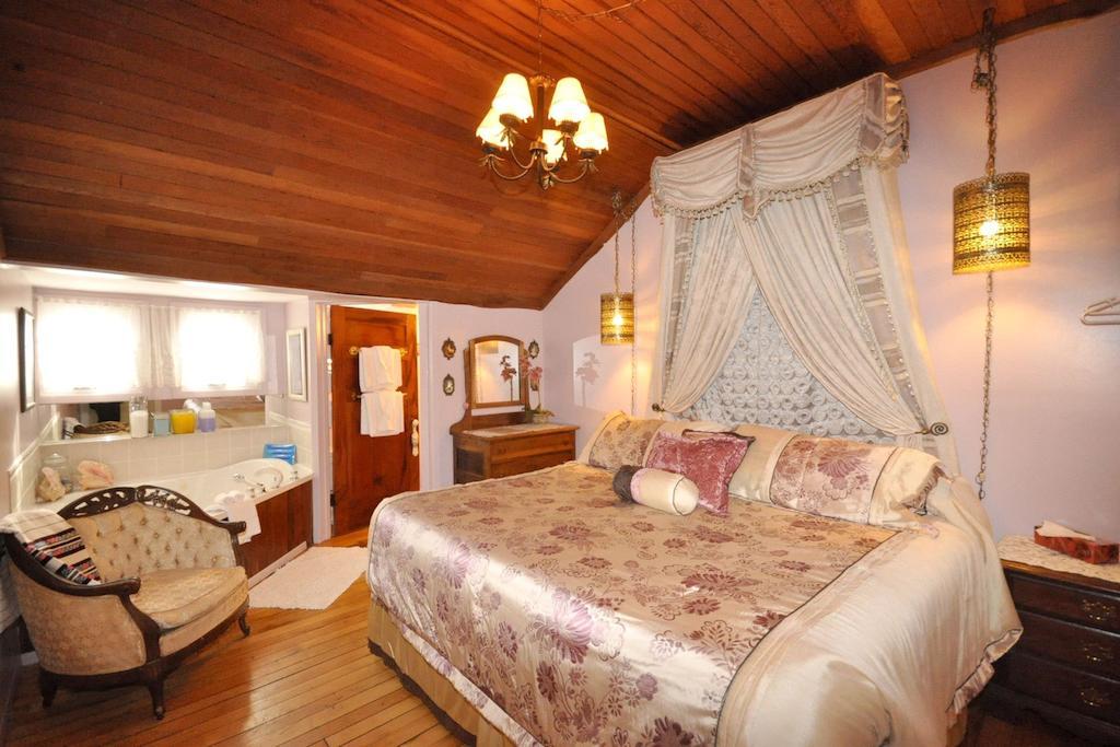 Camera Matrimoniale Comfort con Vista Strada